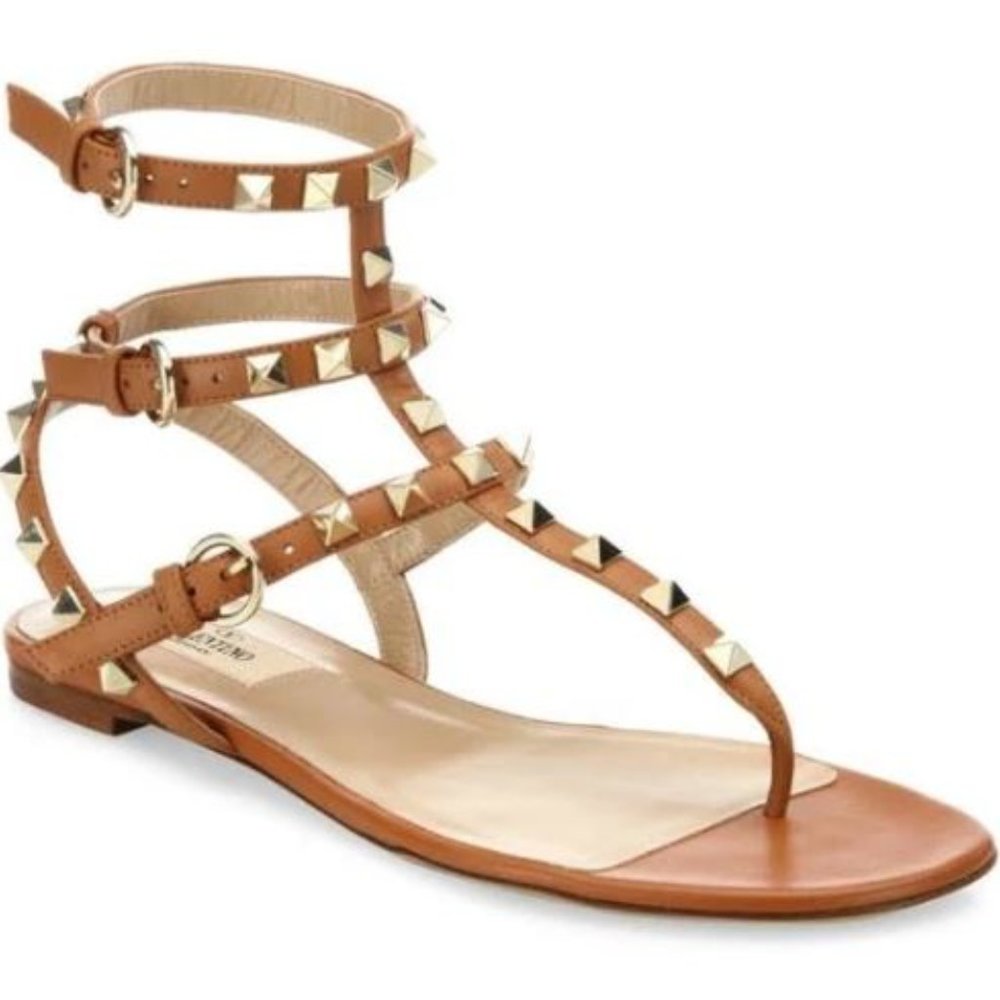 Rockstud Valentino thong Sandals